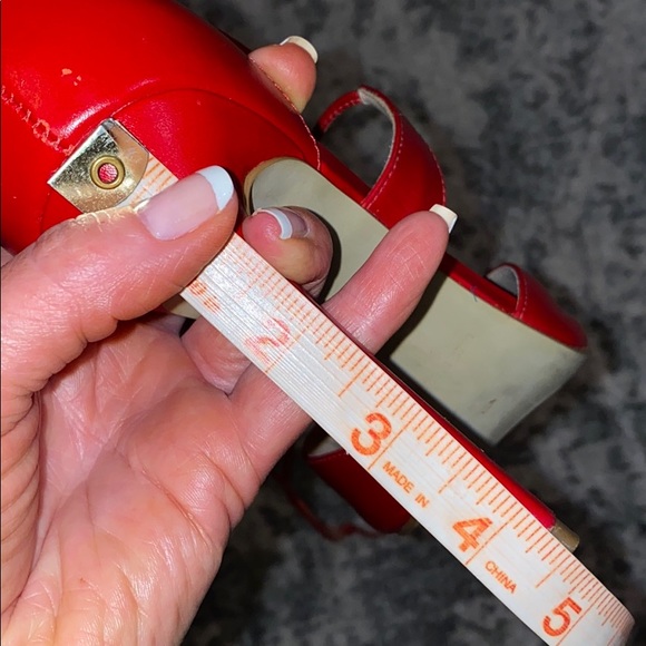 Steve Madden red tie pointed toe heels pumps 9 - Picture 12 of 12